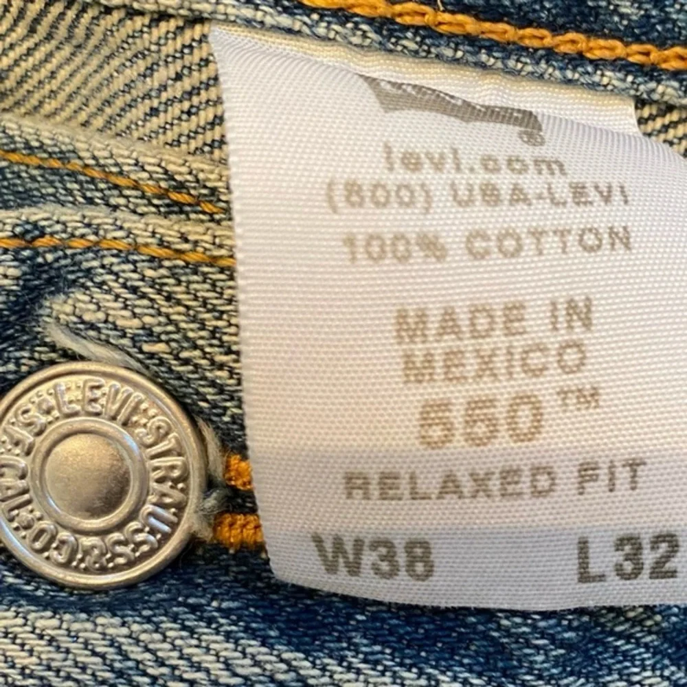 Levi’s 550 Relaxed‎ Fit Men’s Size W38/L32 Cotton Denim Jeans